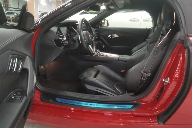 BMW Z4 M40i 2019 immagine di auto #16