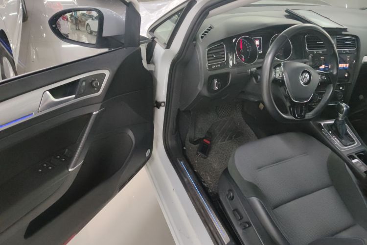 Volkswagen Golf Pure Electric 2021 #16 Volkswagen Golf Pure Electric 2021 image de voiture #16