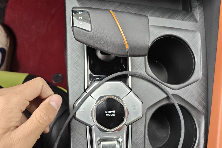 Changan UNI-V 2022 car image #16