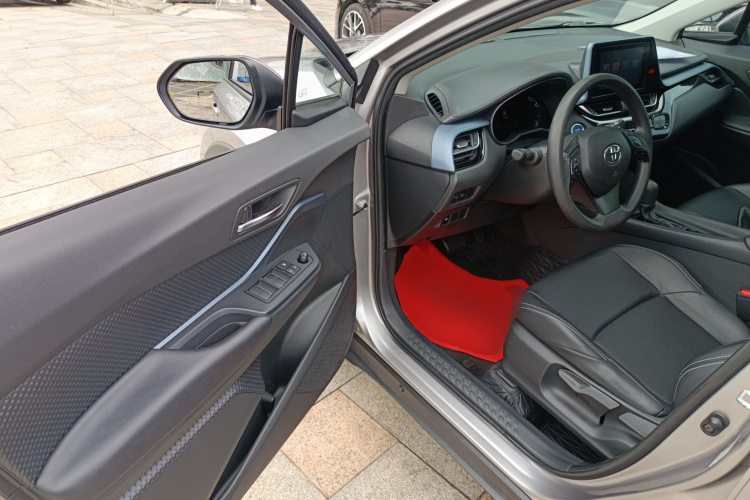 Toyota Izoa 2023 #16 Toyota Izoa 2023 immagine di auto #16