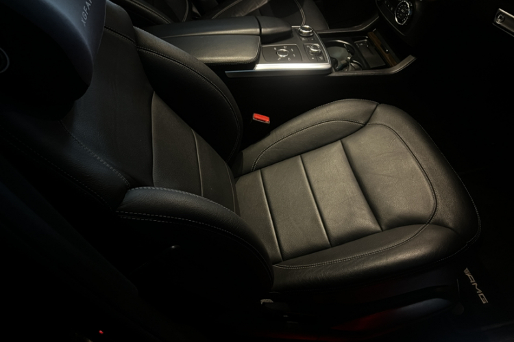 Mercedes-Benz GL Class 2019 car image #16