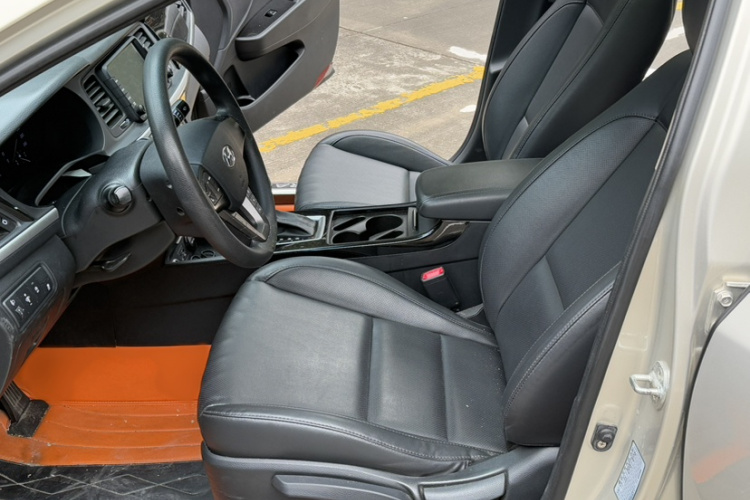 Hyundai Mistra 2018 #16 Hyundai Mistra 2018 car image #16