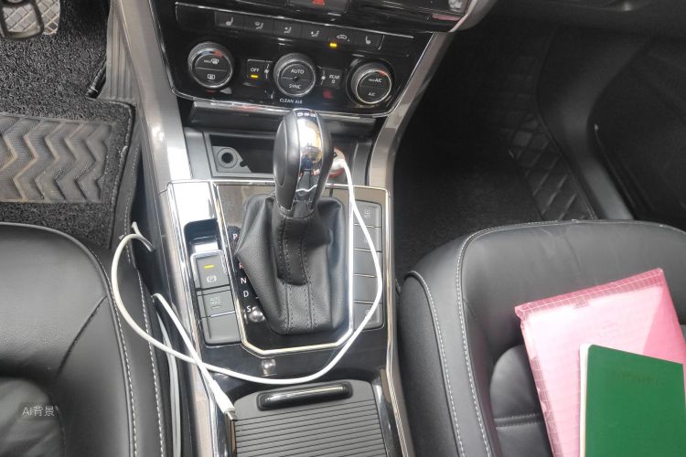 Volkswagen Passat 2016 car image #16