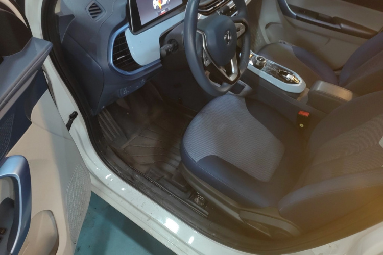 Changan BenBen E-Star 2022 car image #16