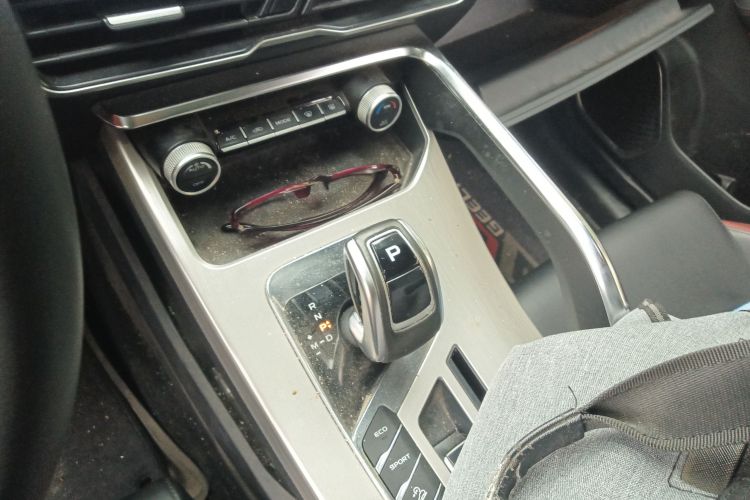 吉利汽车 缤越 2019 汽车图片 #16