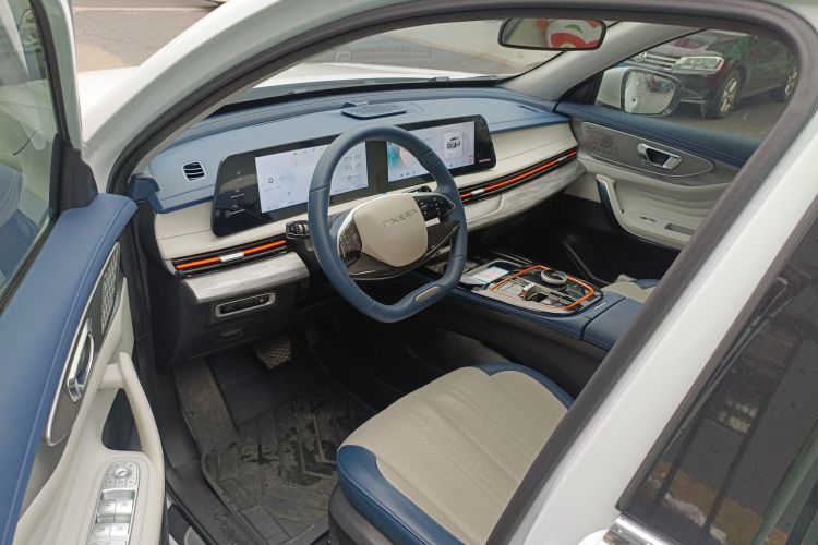 Exceed Chasing Wind C-DM 2023 #16 Exceed Chasing Wind C-DM 2023 car image #16