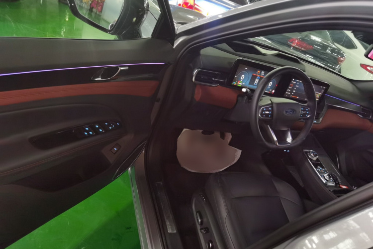 Ford Equator New Energy 2025 car image #16