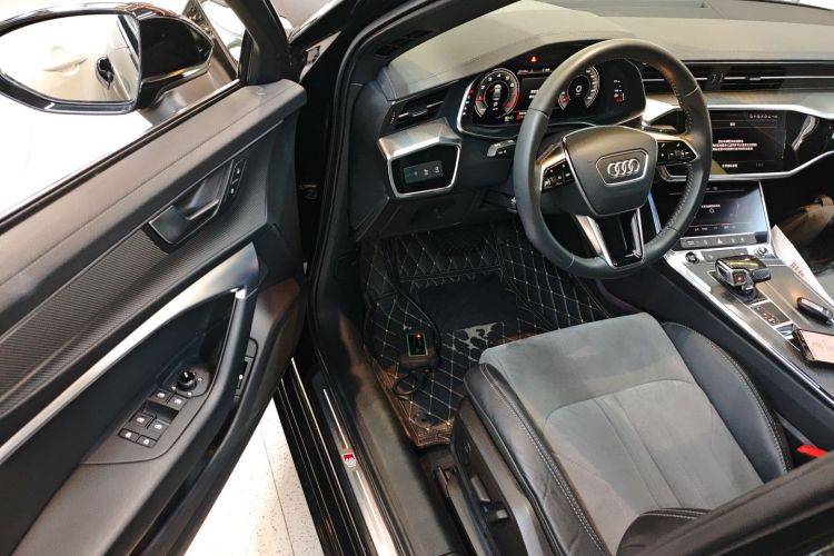 Audi A6 2021 image de voiture #16