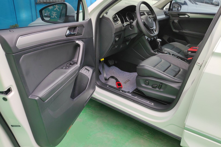 Volkswagen Tiguan L New Energy 2019 #16 Volkswagen Tiguan L New Energy 2019 imagem de carro #16