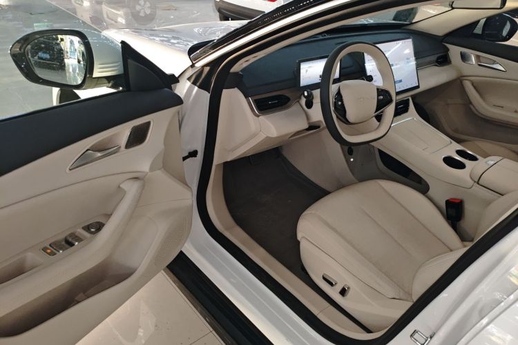 Forthing S7 2025 صورة سيارة #16