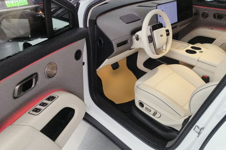 Li i8 2025 изображение автомобиля #16