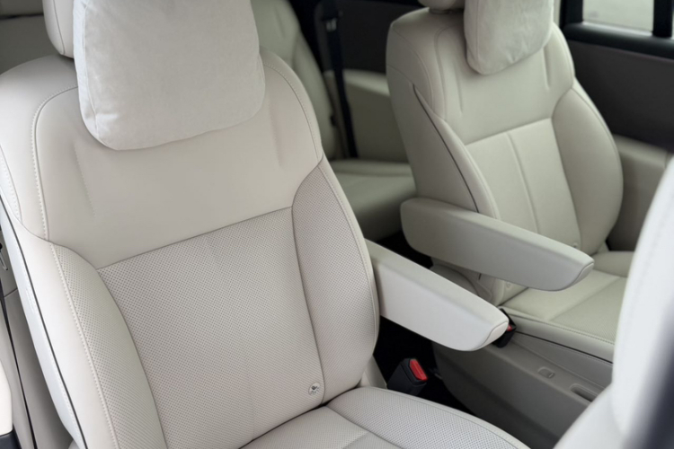 Li i8 2025 изображение автомобиля #16