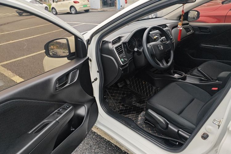 Honda City 2019 immagine di auto #16