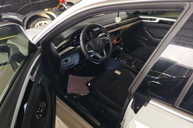 大众 一汽-大众CC 2024 #16 大众 一汽-大众CC 2024 汽车图片 #16