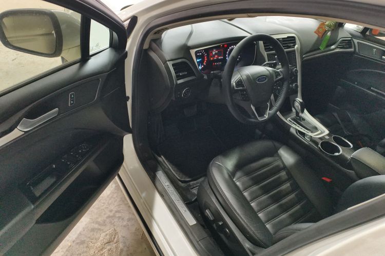 福特 蒙迪欧 2015 汽车图片 #16