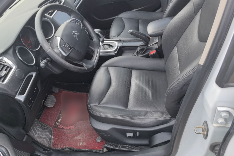 Citroen C4L 2015 image de voiture #16