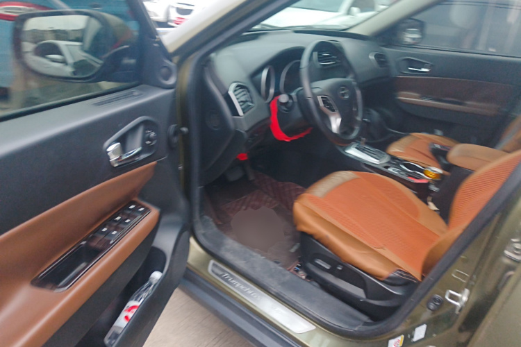 GAC Trumpchi GS5 Super 2015 #16 GAC Trumpchi GS5 Super 2015 car image #16