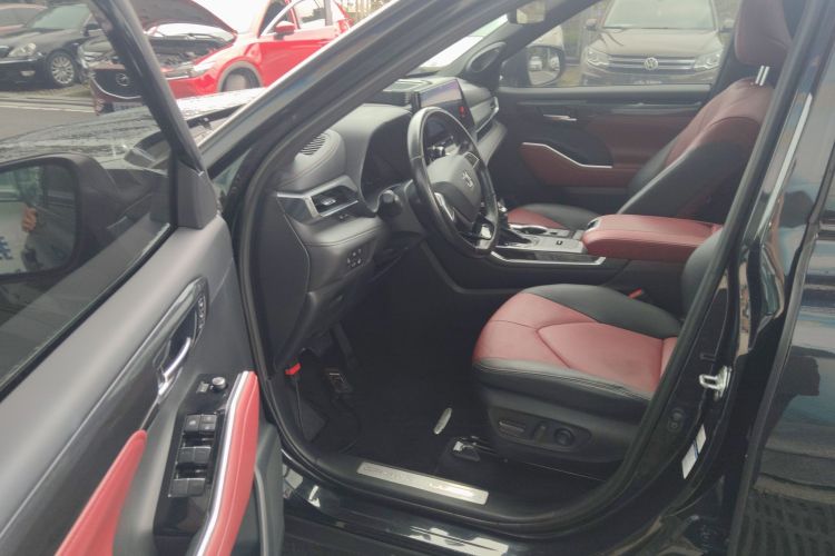 Toyota Crown Kluger 2021 car image #16