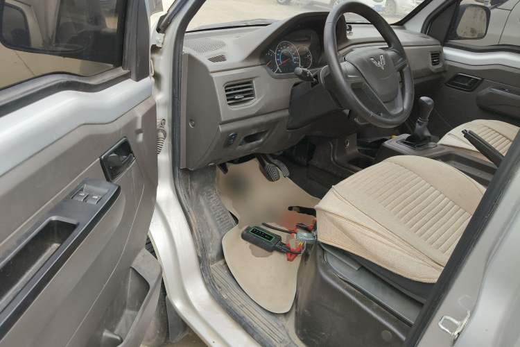 五菱汽车 五菱荣光新卡EV 2023 #16 五菱汽车 五菱荣光新卡EV 2023 汽车图片 #16