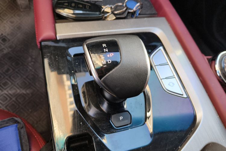 Jetour X70 2024 car image #16