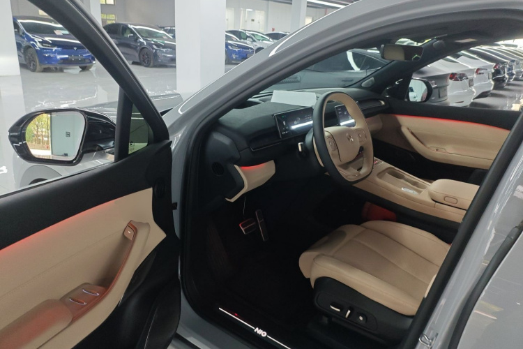 蔚来 蔚来EC7 2023 汽车图片 #16