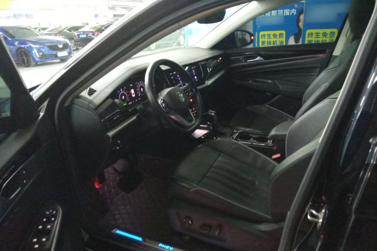 Volkswagen Passat New Energy 2023 immagine di auto #16