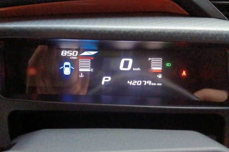 GEELY Vision X1 2019 #16 GEELY Vision X1 2019 car image #16