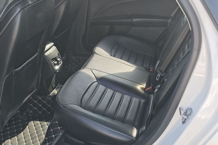 Ford Mondeo New Energy 2018 car image #16