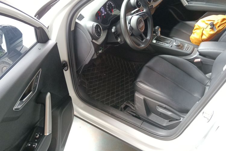 奥迪Q2L 2020 汽车图片 #16