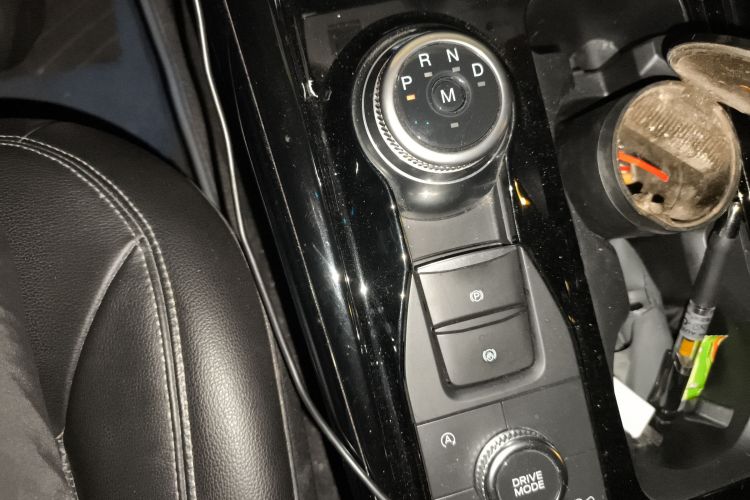 Ford Explorer 2020 car image #16