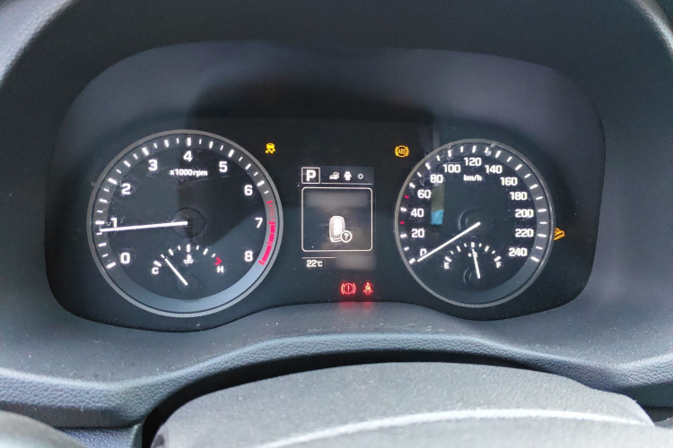 Hyundai Tucson (Imported) 2016 #16 Hyundai Tucson (Imported) 2016 car image #16