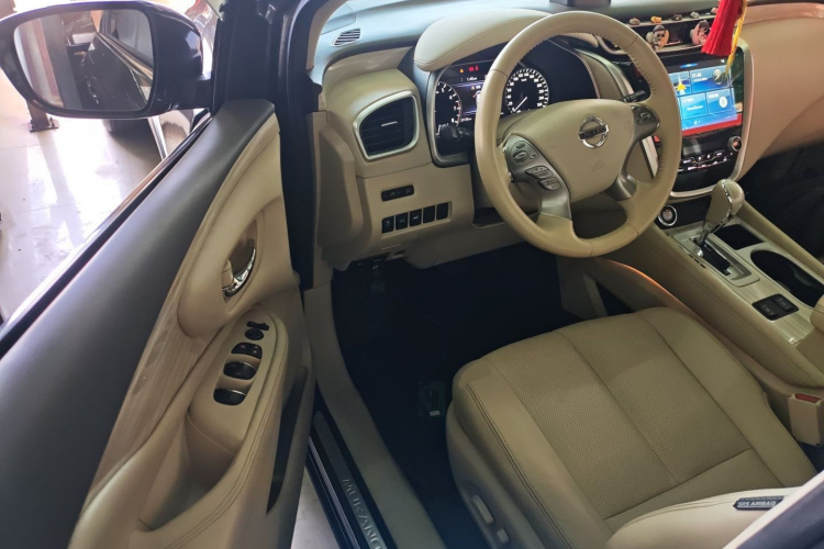 日产 楼兰 2018 汽车图片 #16