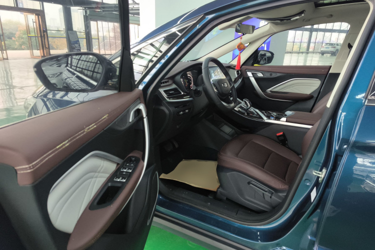 GEELY JiaJi New Energy 2021 car image #16