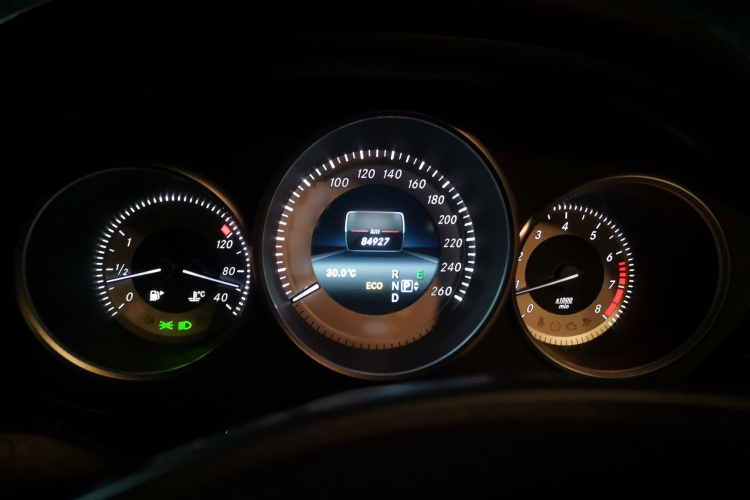 Mercedes-Benz CLS Class 2017 car image #16