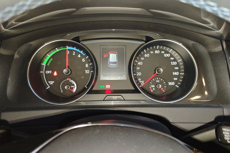 Volkswagen Golf Pure Electric 2020 imagen de coche #16