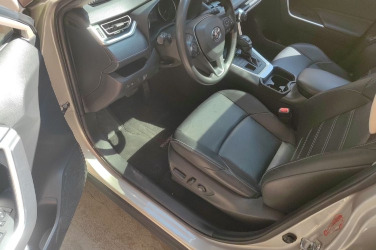 Kia Wildlander 2020 car image #16