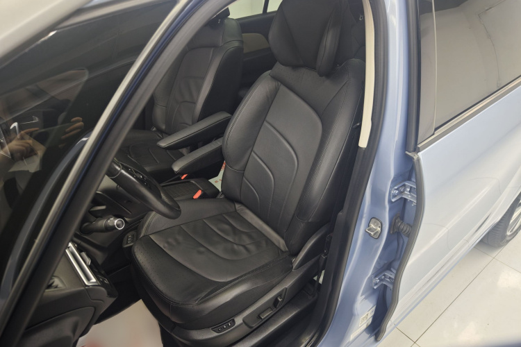 Citroen C4 PICASSO 2016 صورة سيارة #16