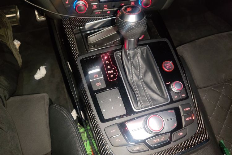 Audi RS 7 2016 imagen de coche #16