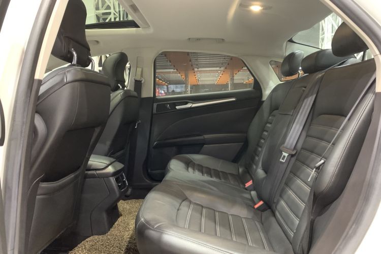 福特 蒙迪欧 2015 汽车图片 #16