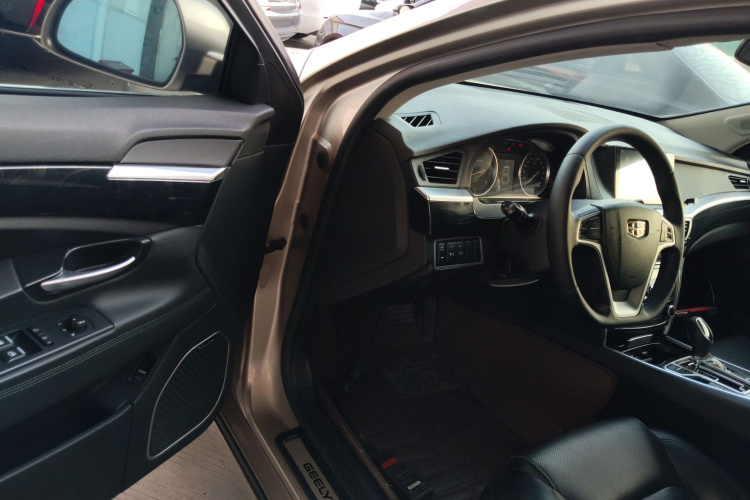 GEELY Ulion 2015 immagine di auto #16