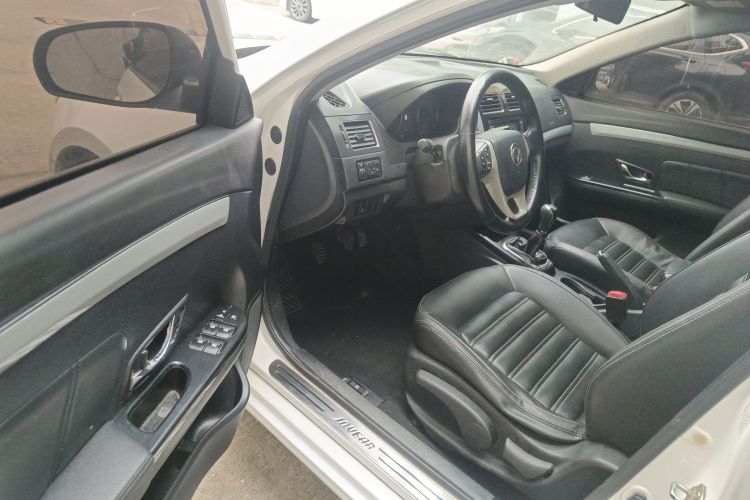 Forthing JOYEAR S50 2015 immagine di auto #16