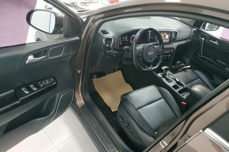Kia KX5 2016 car image #16