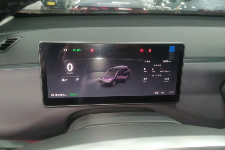 零跑汽车 零跑C10 2025 汽车图片 #16