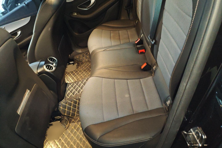 Mercedes-Benz EQC Class 2022 car image #16