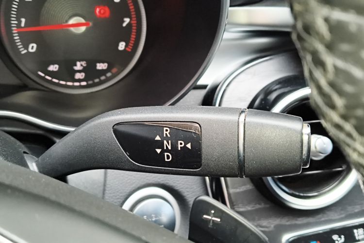 Mercedes-Benz C Class 2015 image de voiture #16