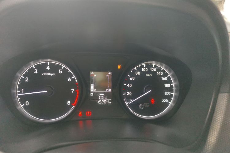 Hyundai Reina 2018 car image #16