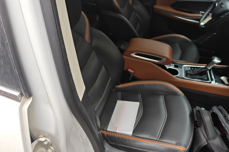 Zotye T300 2017 изображение автомобиля #16