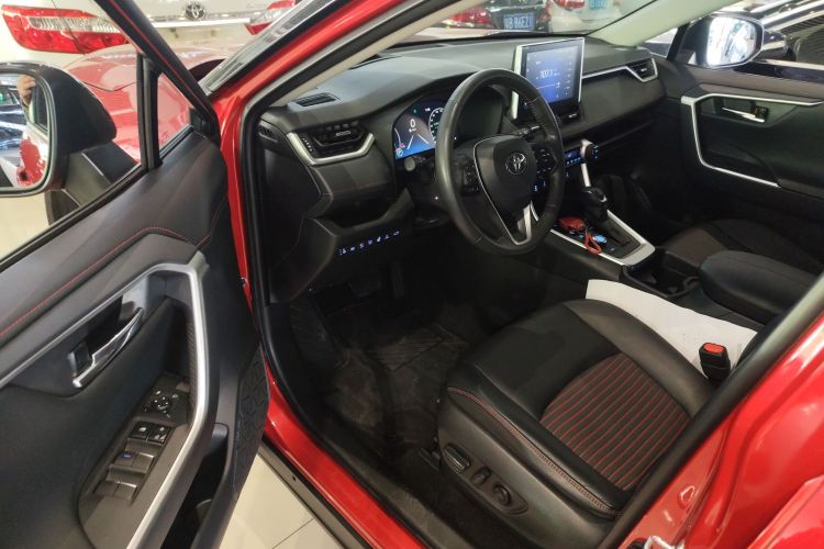 Toyota RAV4 Hybird E+ 2021 #16 Toyota RAV4 Hybird E+ 2021 car image #16