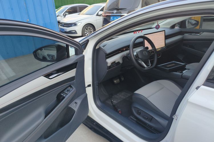 Volkswagen ID.7 Vizzion 2024 car image #16