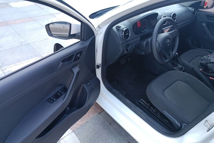 Jetta Jetta 2018 car image #16